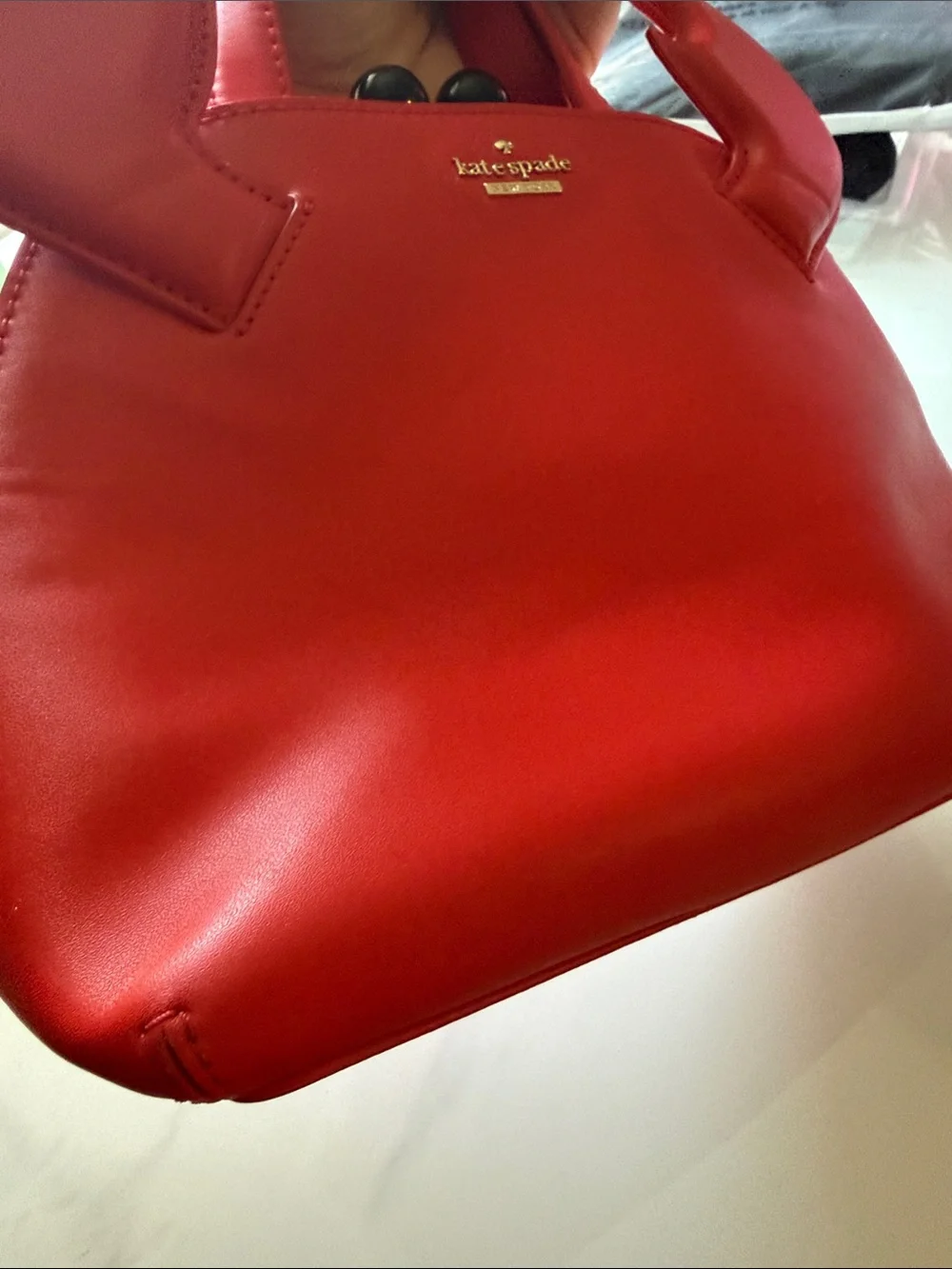 kate spade red crab-claw satchel